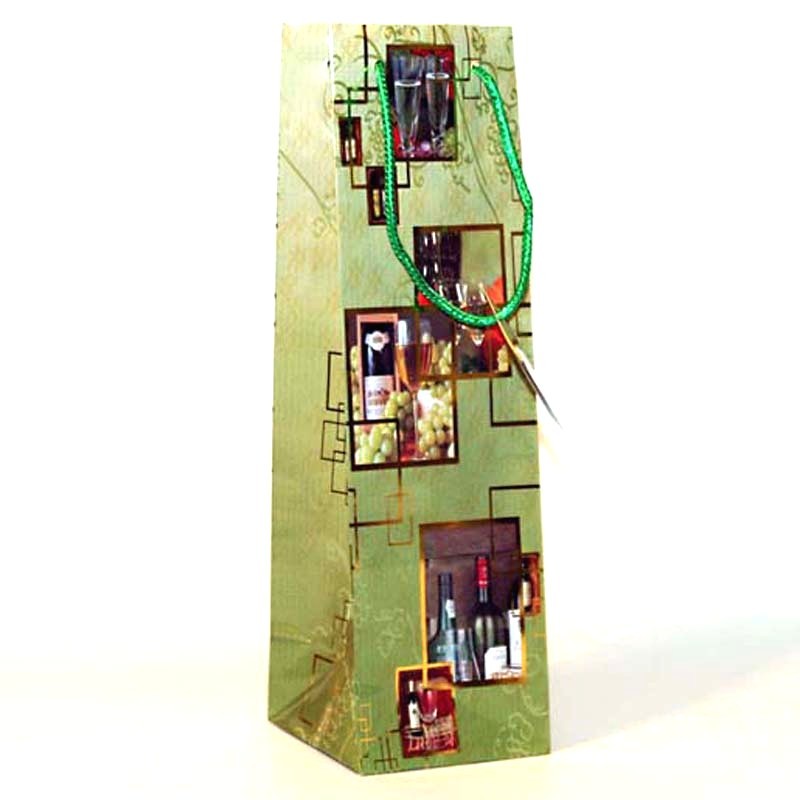 Подарочный бумажный пакет для бутылки Праздничный 10.2x33x8.9 см в асс-те